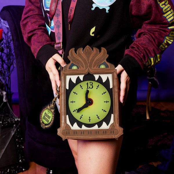 SCHOUDEDTASSEN Haunted Mansion Grootvaderklok - DISNEY LOUNGEFLY