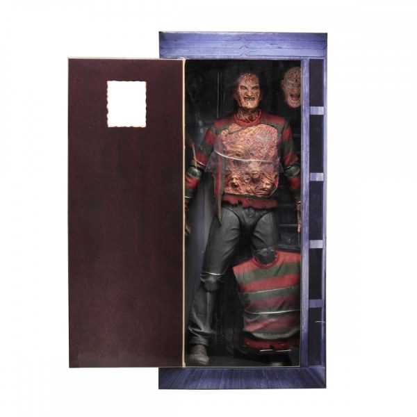 NIGHTMARE ON ELM STREET - FIGUUR OP ¼ SCHAAL - DROOMKRIJGER FREDDY