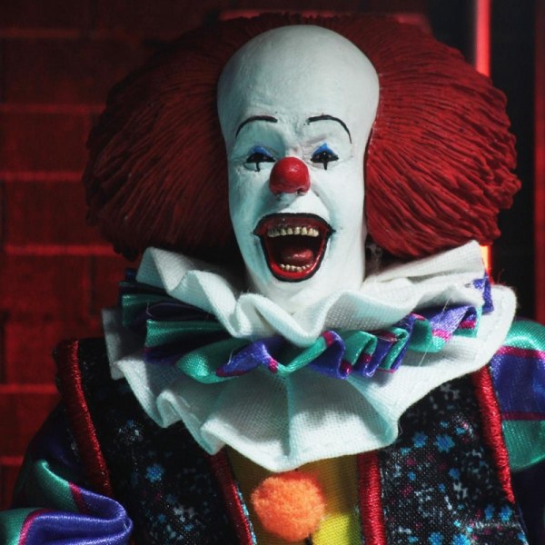 IT - GEKLEDE ACTIEFIGUUR - PENNYWISE (1990)