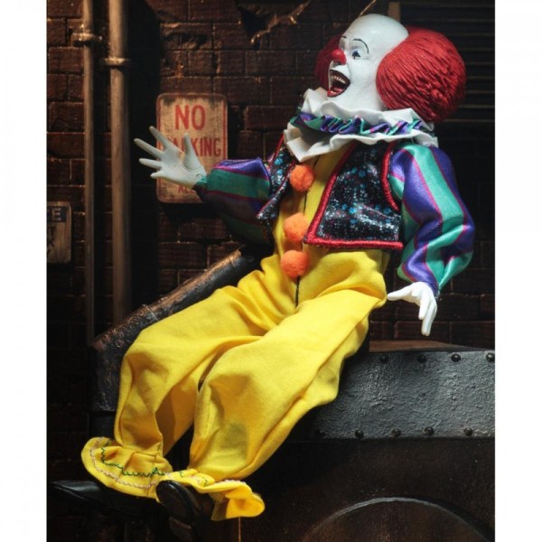IT - GEKLEDE ACTIEFIGUUR - PENNYWISE (1990)