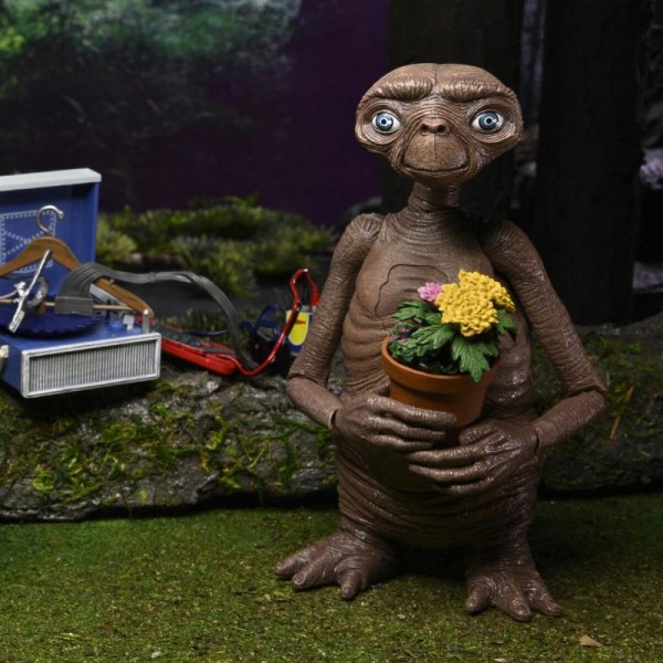 E.T. 40TH ANNIVERSARY - ACTIEFIGUUR - ULTIMATE DELUXE E.T.