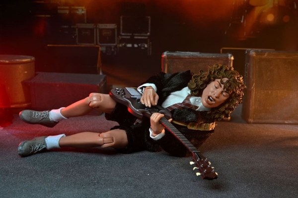 AC/DC beeldje Gekleed Angus Young (Highway to Hell) 20 cm