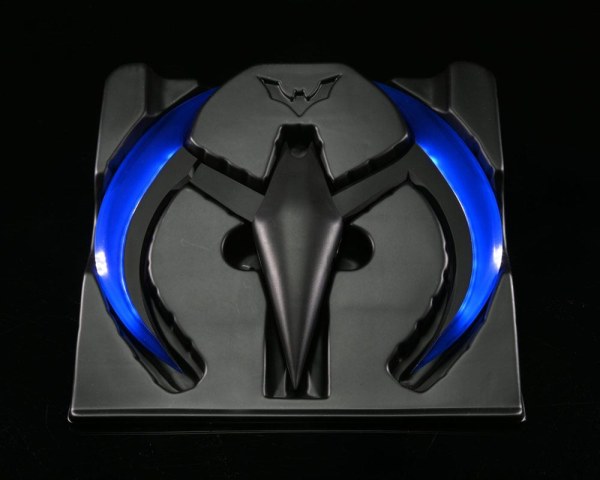 Batman Beyond replica 1/1 Batarang 20 cm