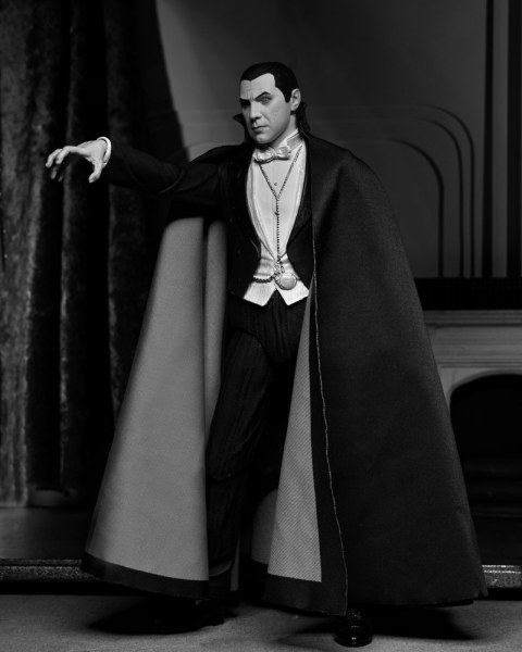 Universal Monsters beeldje Ultimate Dracula (Carfax Abbey) 18 cm