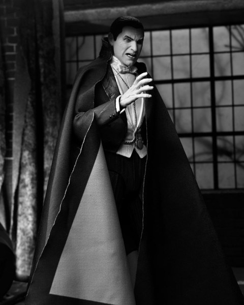 Universal Monsters beeldje Ultimate Dracula (Carfax Abbey) 18 cm