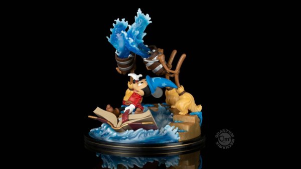 FANTASIA MICKEY DE TOVENAARSleerling - Q-FIG MAX ELITE