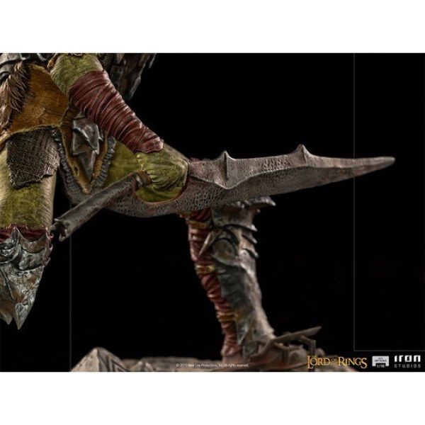 LORD OF THE RINGS ORC SWORDSMAN Art Scale - Lord of The Ring