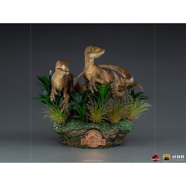TWEE VELOCIRAPTORS ART SCALE DELUXE - JURASSIC PARK