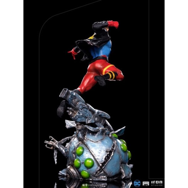 SUPERBOY ART SCALE - DC COMICS