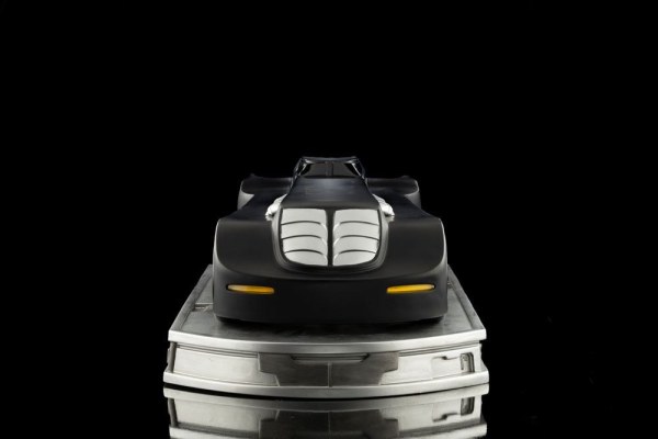 Batmobile Batman De animatieserie (1992) Art Scale - Dc Comics