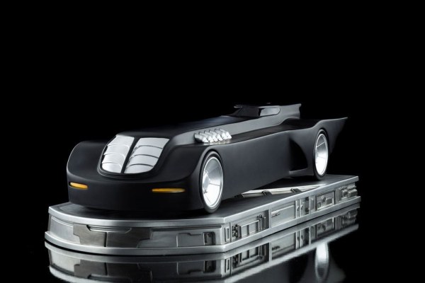 Batmobile Batman De animatieserie (1992) Art Scale - Dc Comics