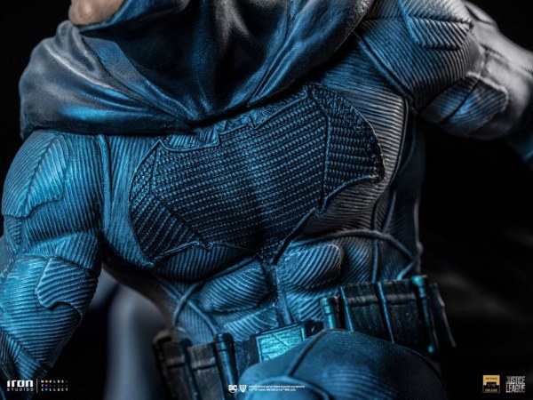 Batman op Batsignal Art Scale Deluxe - Justice League