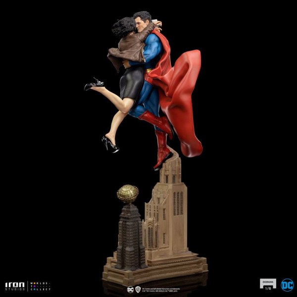 Diorama Superman & Lois - DC Comics