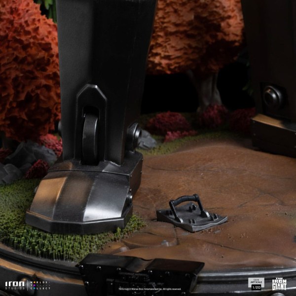 Iron Giant & Hogarth Hughes Demi Art Scale - De ijzeren reus