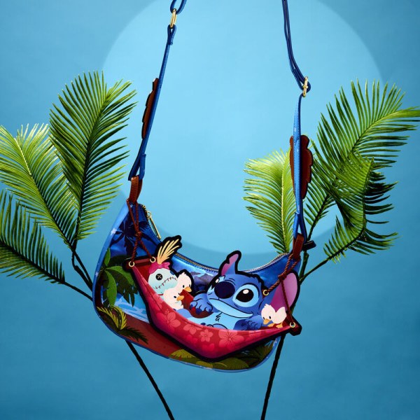Stitch Camping Cuties Schoudedtas - DISNEY LOUNGEFLY