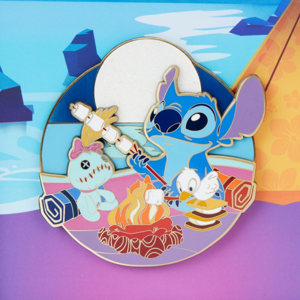 Stitch Camping Cuties Pin verzameldoos - DISNEY LOUNGEFLY