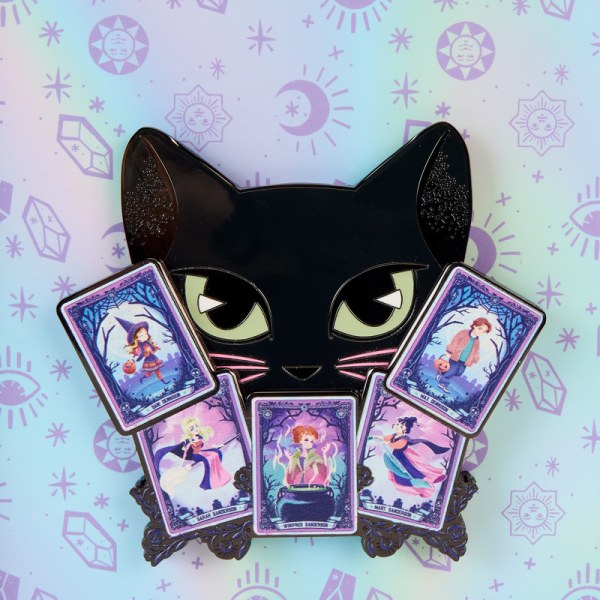 Pin's Binx in het licht van tarotkaarten Hocus Pocus collector box - DISNEY LOUNGEFLY