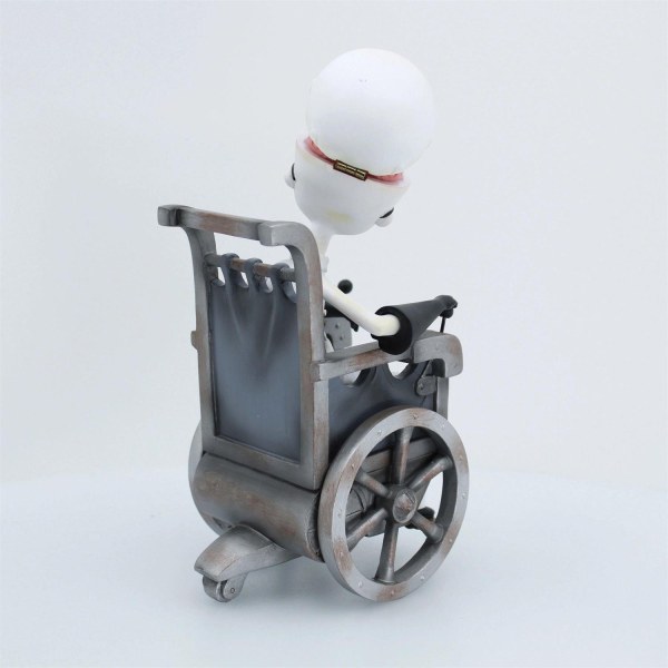 Dr. Finkelstein Figuur De Nightmare Before Christmas - DISNEY SHOWCASE