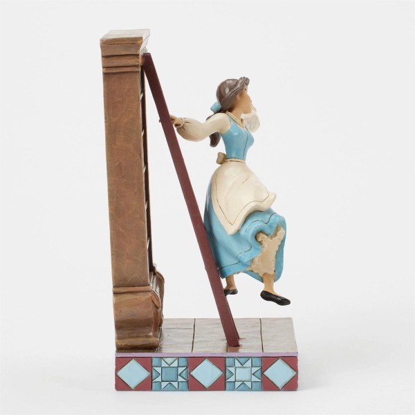 Belle in haar bibliotheek - Disney Traditions