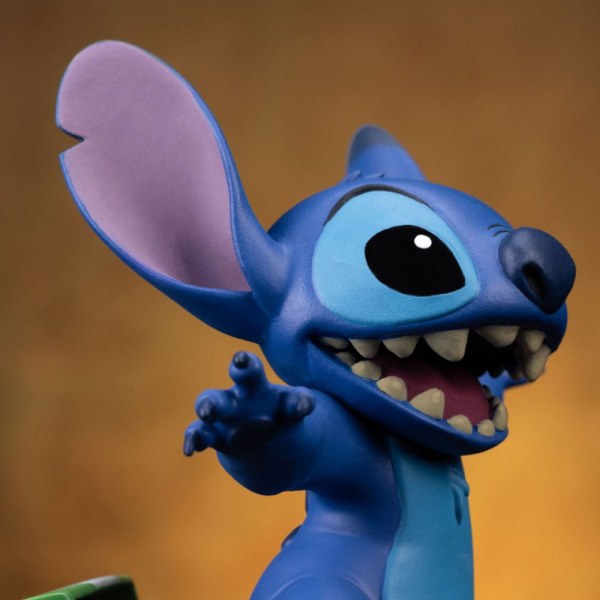 Lilo & Stitch beeldje 1/10 Art Scale Stitch 17 cm