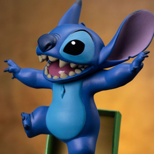 Lilo & Stitch beeldje 1/10 Art Scale Stitch 17 cm
