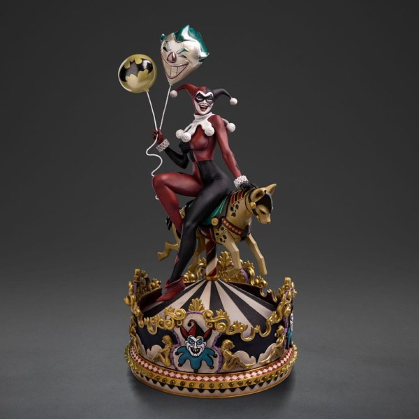 DC Comics beeldje 1/10 Art Scale Harley Quinn Unleashed 30 cm