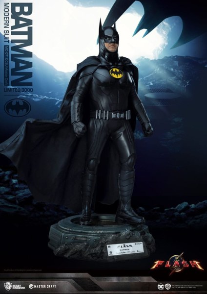 Batman beeldje Master Craft Batman Modern Suit 42 cm