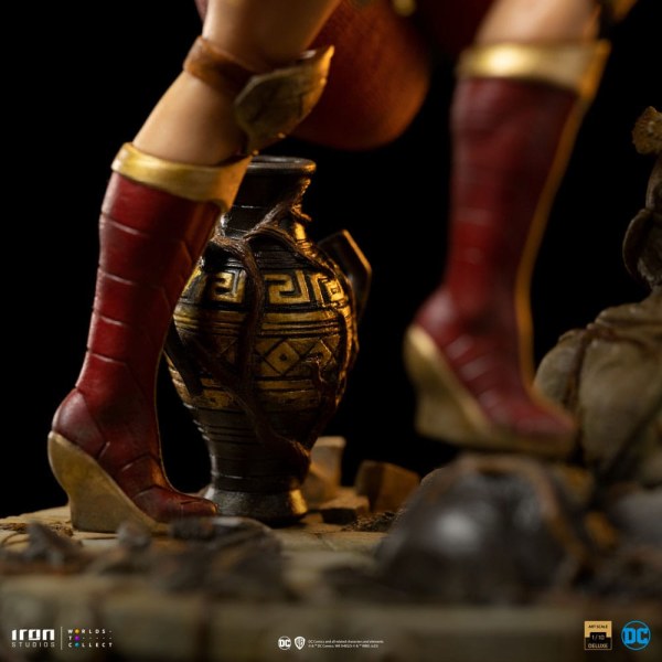 Wonder Woman Unleashed beeldje 1/10 BDS Art Scale Wonder Woman 30 cm