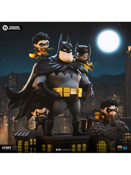 Batman beeldje Geanimeerde iconen PVC Batman Familie 18 cm