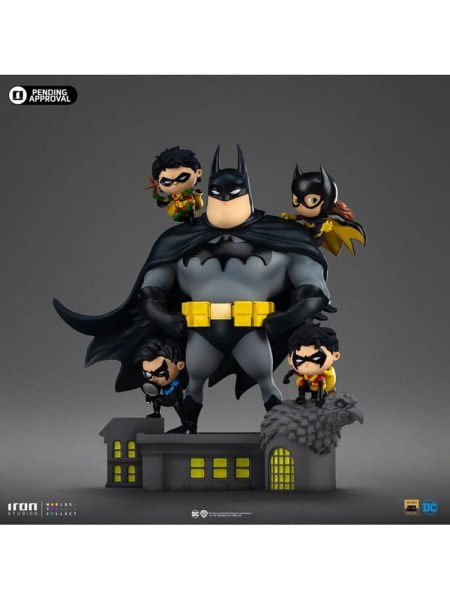 Batman beeldje Geanimeerde iconen PVC Batman Familie 18 cm