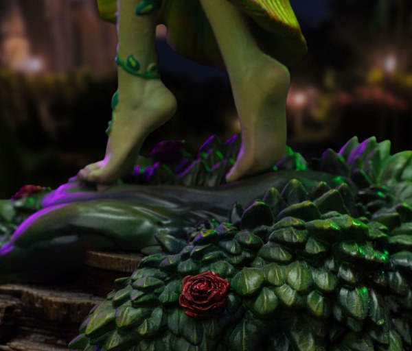 DC Comics beeldje 1/10 Art Scale Poison Ivy 22 cm