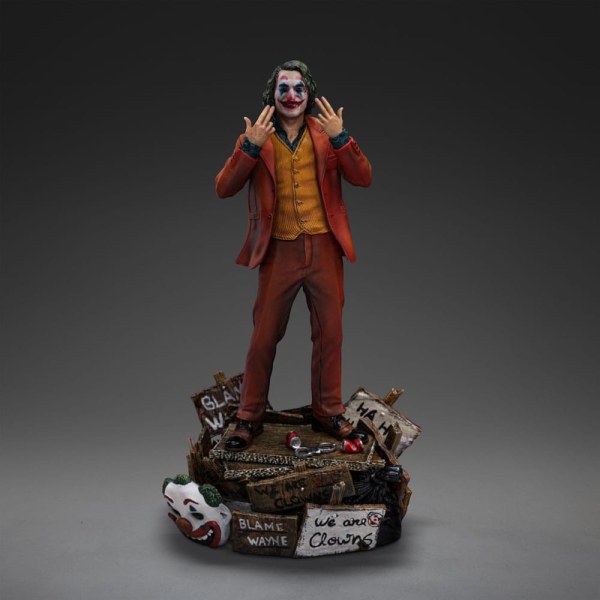 DC Comics Deluxe Art Scale beeldje 1/10 Joker (Arthur Fleck) 19 cm