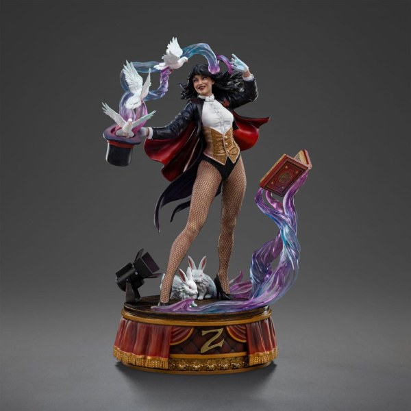 DC Comics beeldje 1/10 Art Scale Zatanna 27 cm