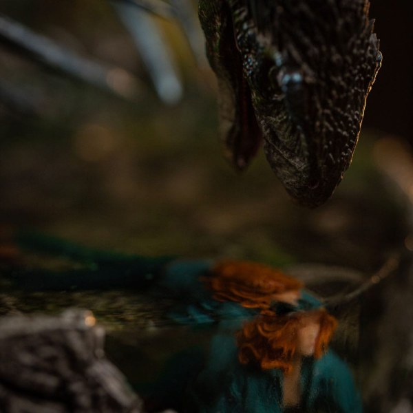 Jurassic World: Dominion beeldje 1/20 Demi Art Scale Therizinosaurus 29 cm