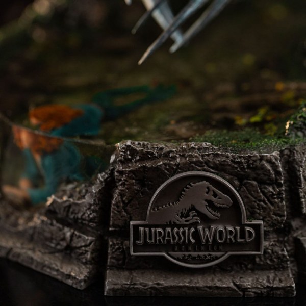Jurassic World: Dominion beeldje 1/20 Demi Art Scale Therizinosaurus 29 cm