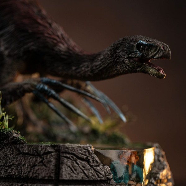 Jurassic World: Dominion beeldje 1/20 Demi Art Scale Therizinosaurus 29 cm