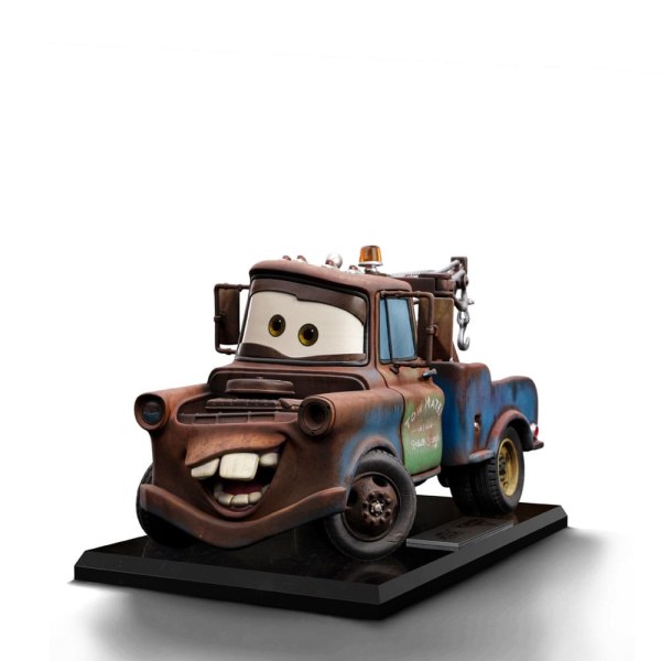 Cars beeldje 1/10 Art Scale Tow Mater 17 cm