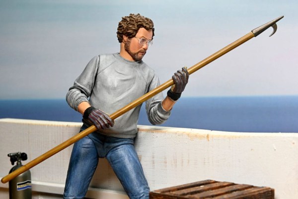 Jaws Ultimate Matt Hooper Amity Arrival 50th Anniversary 18 cm figuur