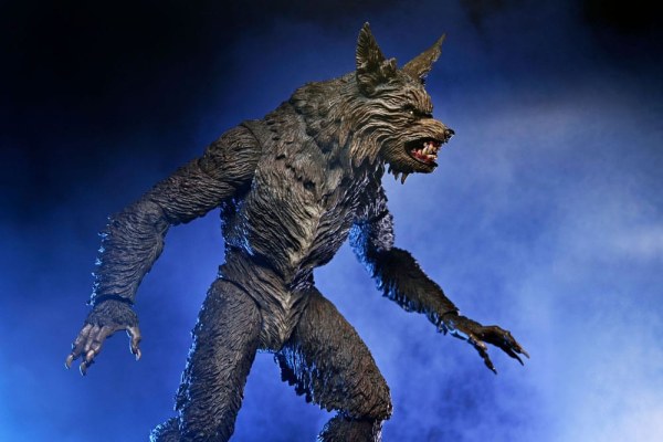 Howls Ultimate Werewolf 23cm Figuur