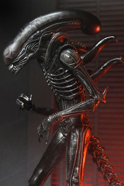 Alien: Romulus Ultimate Xenomorph beeldje XX121 18 cm