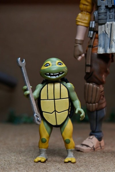 Ninja Turtles (The Last Ronin The Lost Years) beeldje Synja Grammy April met Baby Yi & Moja 18 cm