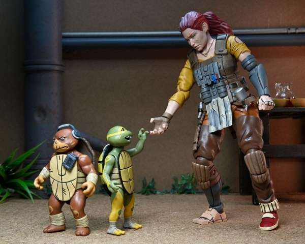 Ninja Turtles (The Last Ronin The Lost Years) beeldje Synja Grammy April met Baby Yi & Moja 18 cm