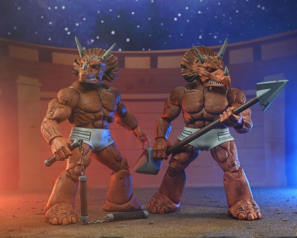 Ninja Turtles (Mirage Comics) Triceraton Gladiator beeldje 21 cm