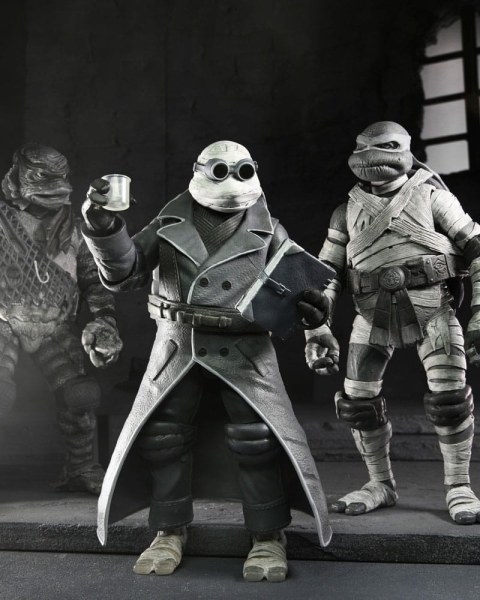 Universal Monsters x Teenage Mutant Ninja Turtles-pakket met 4 Turtles zwart-witte beeldjes van 18 cm