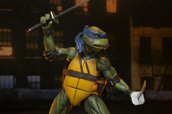 Ninja Turtles (1990 Film) Roof Top Battle Shredder vs Leo beeldje 18 cm