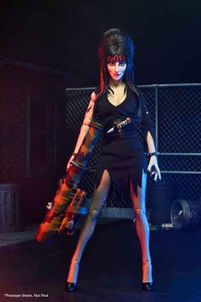 Elvira, Meesteres van het Donkergeklede Commando Elvira 20 cm beeldje