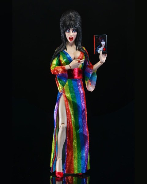 Elvira, Meesteres van de Duisternis beeldje Gekleed Over de Regenboog Elvira 20 cm