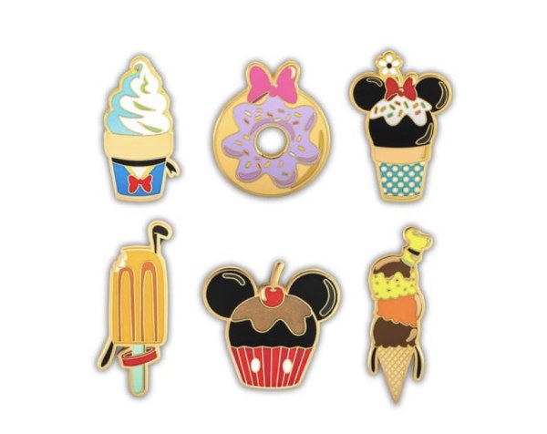 Mysterie Blind Box Pin Mickey en vrienden snacks - DISNEY LOUNGEFLY