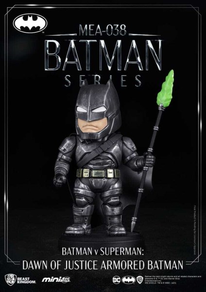 Batman v Superman: Dawn of Justice Mini Egg Attack gepantserde Batman-figuur 8 cm