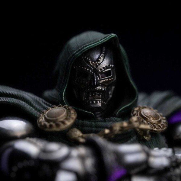 De Infinity Gauntlet Marvel Legends Diorama beeldje 1/10 Art Scale Infinity Doctor Doom Deluxe Edition 42 cm